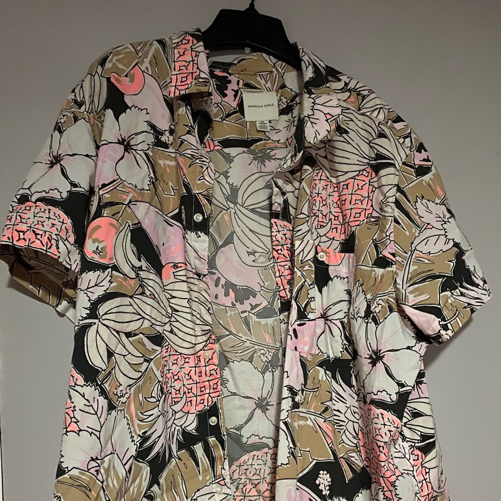 American eagle button up